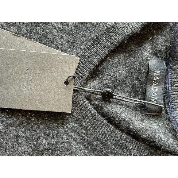 Naadam Mens 100% Cashmere V Neck Pullover Smoke Gray NWT XL